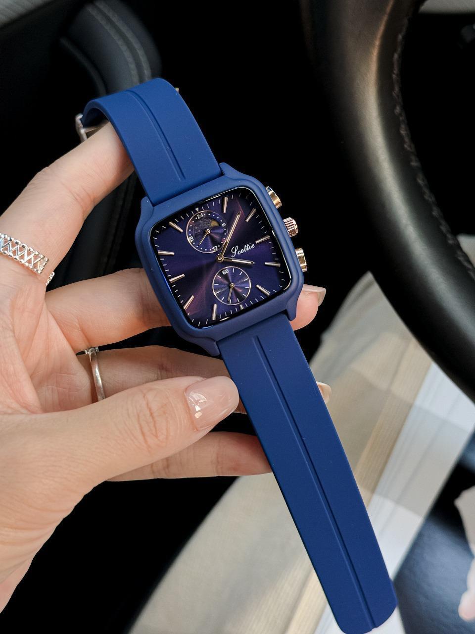 Reloj Scottie Fase Lunar Azul oscuro Dama